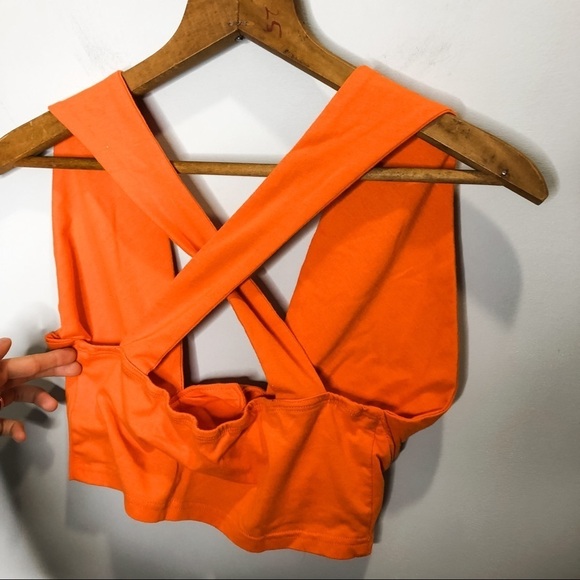 🦋🌙 SHEIN | Orange Criss Cross Strap Crop Top - Picture 7 of 10